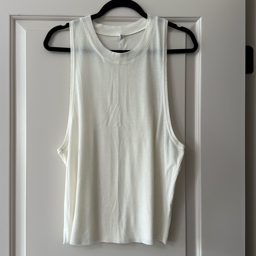 ALO Yoga Cream Workout Tank, Size Medium